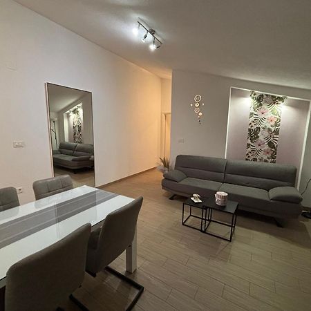 Apartman Sunny Vacay Kaštela المظهر الخارجي الصورة