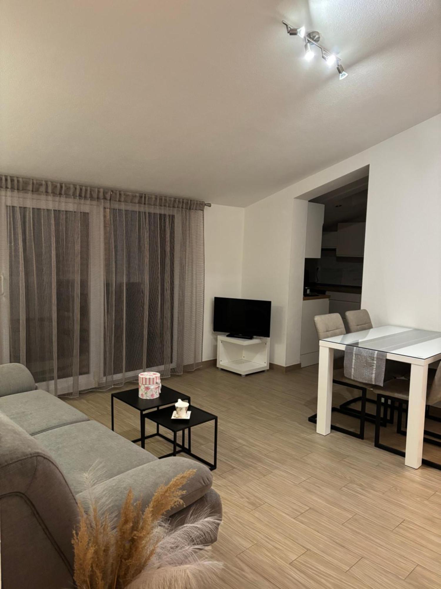 Apartman Sunny Vacay Kaštela المظهر الخارجي الصورة